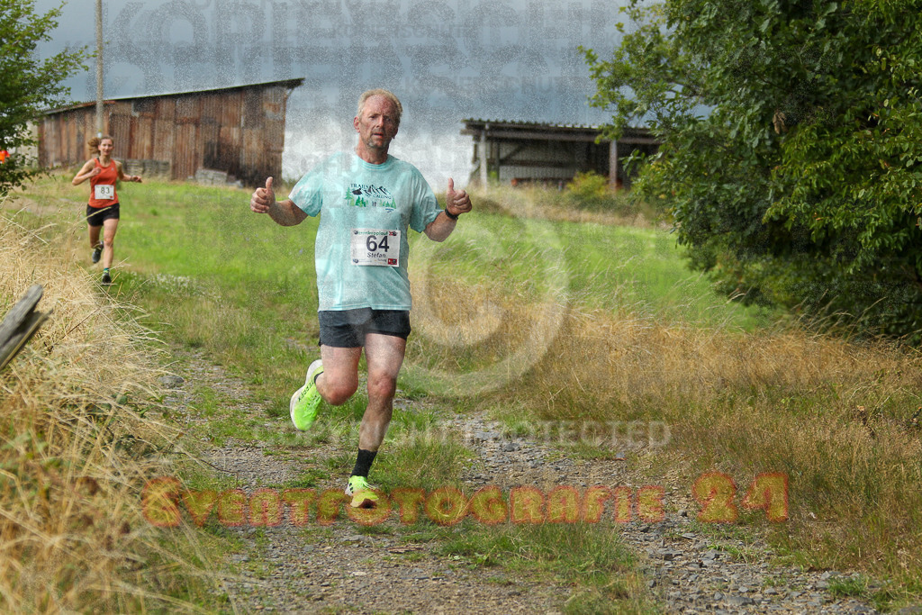 250801_1854_EV4_7713 | Sportfotografie im Rhein-Sieg Kreis, Köln, Bonn, NRW, Rheinland Pfalz, Hessen, etc. Unser Tätigkeitsfeld umfasst den Laufsport vom Volkslauf über den Marathon, Duathlon, Triathon bis zum Ultralauf wie Kölnpfad Ultra oder Schindertrail.