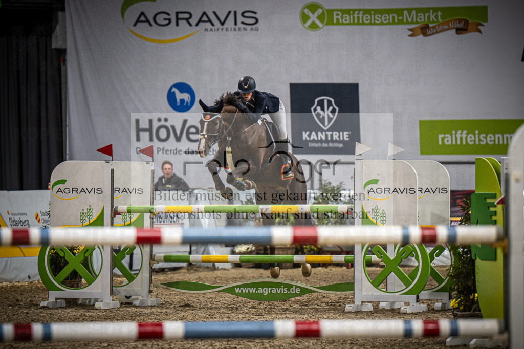 DOS_0900 | Entdecke hochwertige Reitturnierfotos von Foto Oger. Professionell, emotional und authentisch – jetzt Lieblingsmomente im Shop bestellen.Deutschlandweite Turnierfotografie. - Realisiert mit Pictrs.com