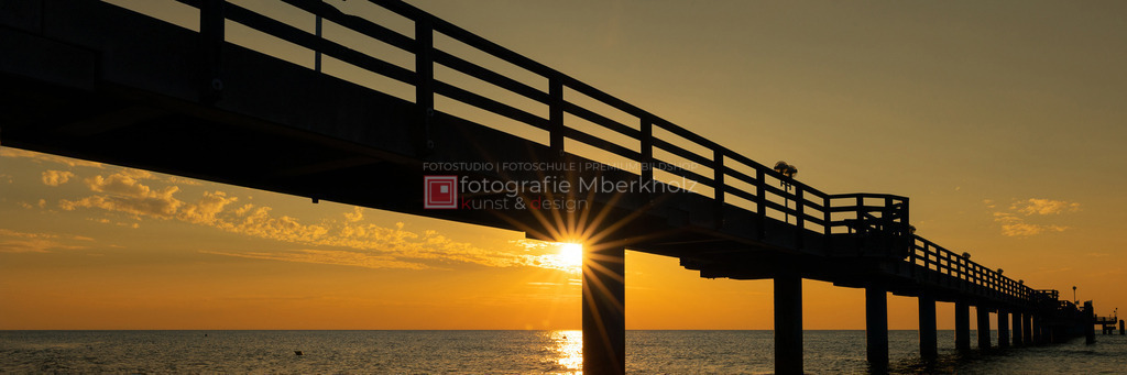 @rainer_schau_shop_mberkholz_seebrücke_graal_müritz_sonnenuntergang-2029 | Bildkunst Warnemünde, Fotokunst Warnemünde, Fotostudio Rostock Warnemünde, Technologiecampus, Onlinedruckerei, Fotokunst Warnemünde, Ostseebad Warnemünde 