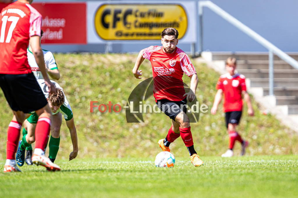 TSV Peißenberg vs Lenggrieser SC | Abstiegs Qualifikationsrunde Kreisliga Gruppe C, TSV Peißenberg vs Lenggrieser SC, 20240504,
Caner DEMIRCI (TSVP 14) in Aktion,
2024-05-04 in Peißenberg (Sportplatz Peißenberg)
Caner DEMIRCI (TSVP 14)
Copyright: WolfgangxLindner www.foto-lindner.de