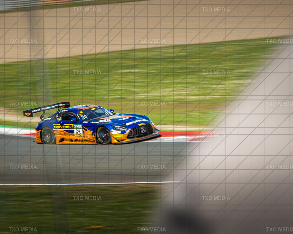 TXM06763 | Exklusive Motorsport-Fotografie aus Leipzig von TXO Media – für Rennfahrer, Teams & Sponsoren. Sausemuth liefert starke Bilder, die Emotion zeigen. Jetzt buchen & glänzen! - Realisiert mit Pictrs.com