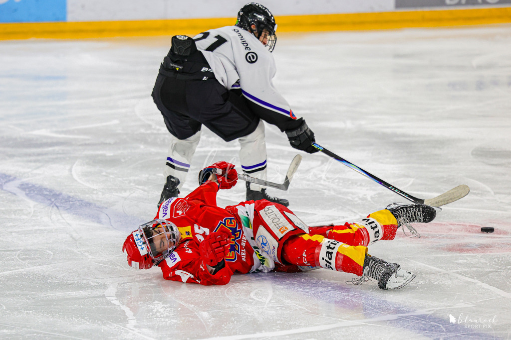 EHCB Spirit vs HCFG_wb-7969 | Sportbilder, Sportfotograf, Hochzeits- und Eventfotografin, Flugshows, Portraits und Tiershooting, Aviation, Downhill, Nationalleague, Swissleague, International
