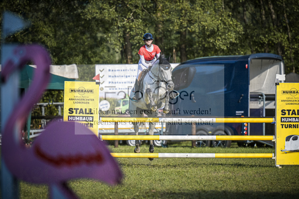 DOS_0398 | Entdecke hochwertige Reitturnierfotos von Foto Oger. Professionell, emotional und authentisch – jetzt Lieblingsmomente im Shop bestellen.Deutschlandweite Turnierfotografie. - Realisiert mit Pictrs.com