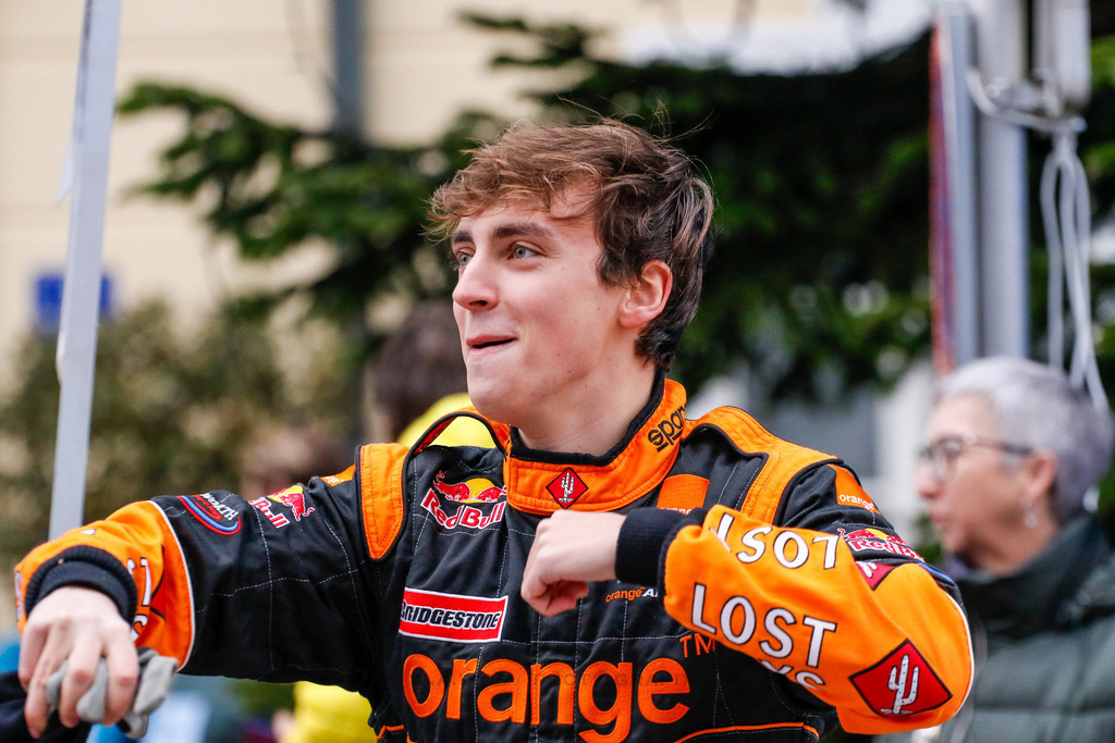 AW_20231231awmac7981 | WELS, 31.12.2023, Sparkasse Silvesterlauf Wels 2023 , Image shows: Photo: WAPICS / Andreas Willdoner