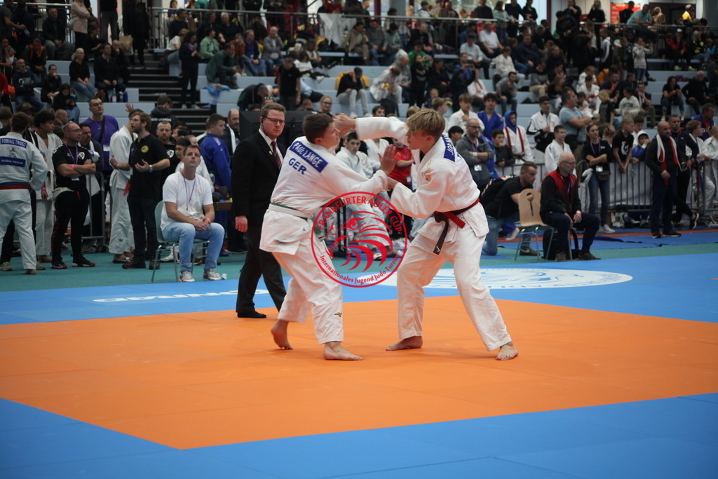 IMG_1251 | Fotos vom Adler Cup - Pictures from Adler Cup

Hier findet Ihr alle Eindrücke und großen Momente der Adler Cup Wochenenden. Here you will find all impressions and great moments of the Adler Cup weekends. - Realisiert mit Pictrs.com