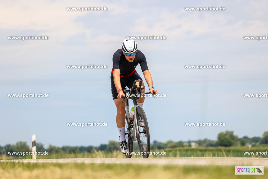 BR8A7560 | Stadttriathlon Erding 2025. #yourpictrs #sportshot_your_pictrs @Sportshotphotography #stadttriathlonerding Copyright: www.sportshot.de