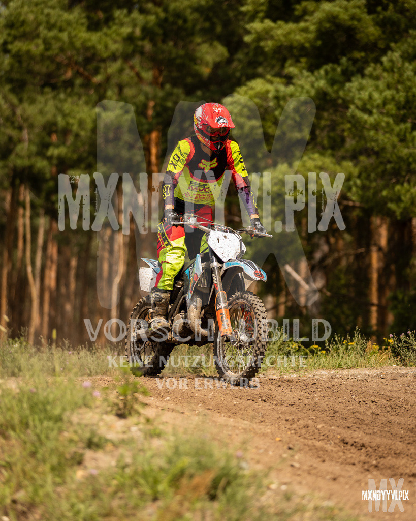 866A1922 | mxndyyvipix