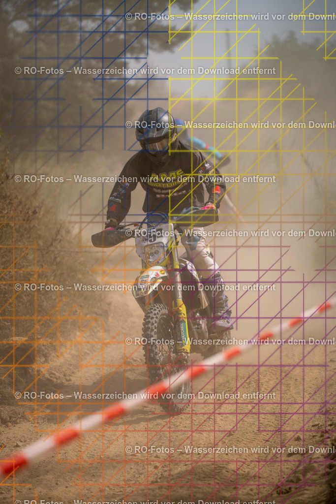 Niederwürzbach 3 Lauf-1038 | Sportfotografie von RO-Fotos: Motorsport, Motocross, Enduro, Laufveranstaltungen und Triathlon. Professionelle Fotos von Sportlern und Events. - Realisiert mit Pictrs.com