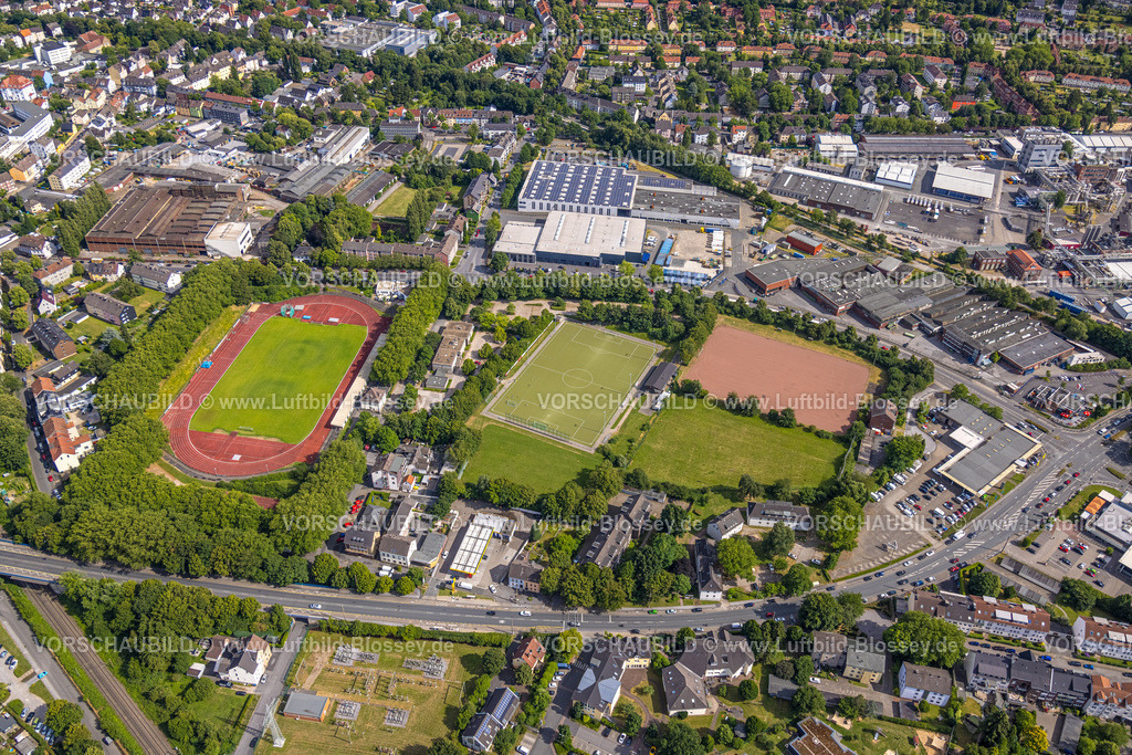 Witten230701072 | Luftbild, Wullenstadion Sportplatz, Eisenwekr Böhmer, Reifen Kessler, Witten, Ruhrgebiet, Nordrhein-Westfalen, Deutschland