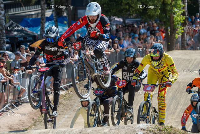 DM_BMX_Race_2025-06287 | Fotogalerie von Thomas Dettweiler mit Eventbildern und lizenzfreien Fotos. Perfekt als Wandbild, für Büro, Website oder private Nutzung. - Realisiert mit Pictrs.com