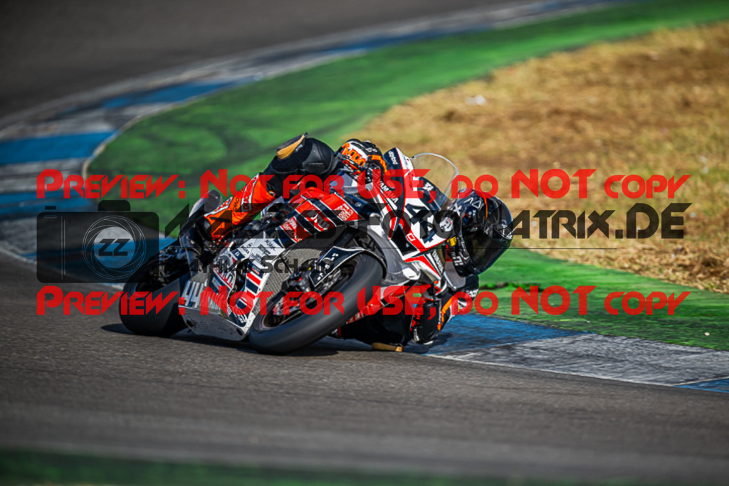 MaZZes_Fotomatrix_20230922_6007705_8058 | PRO SUPERSTOCK