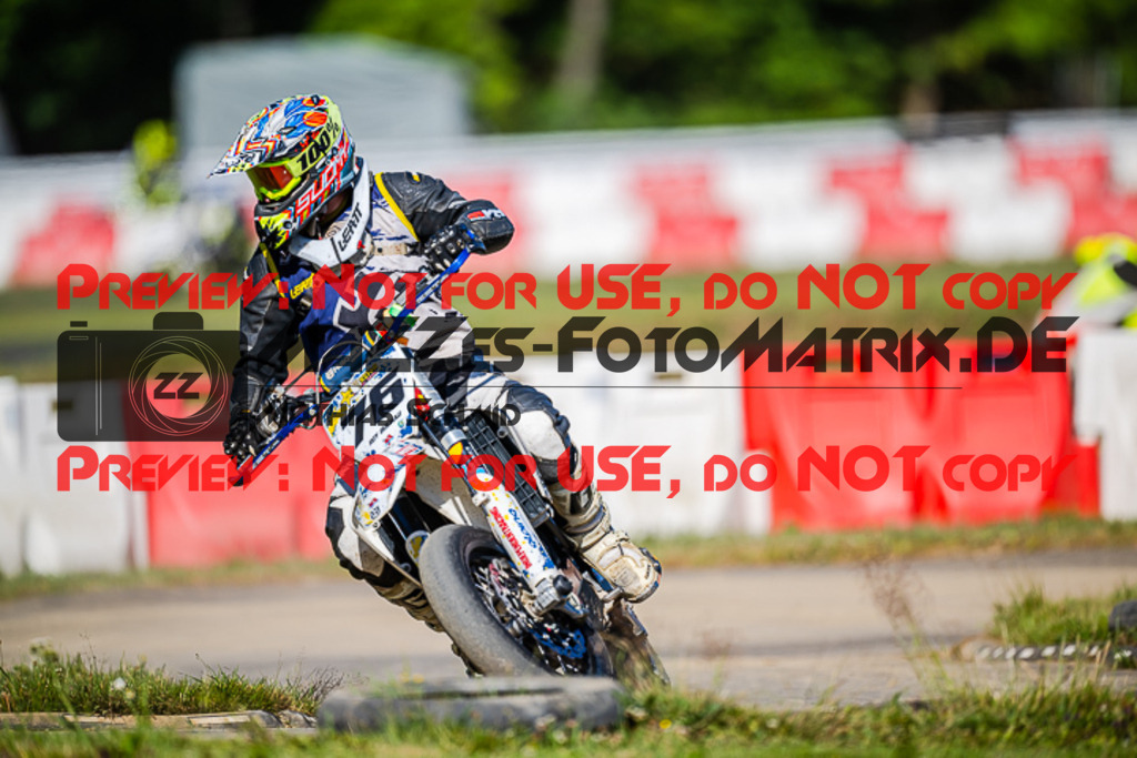 MaZZes_FotoMatrix_220702_3524 | S3