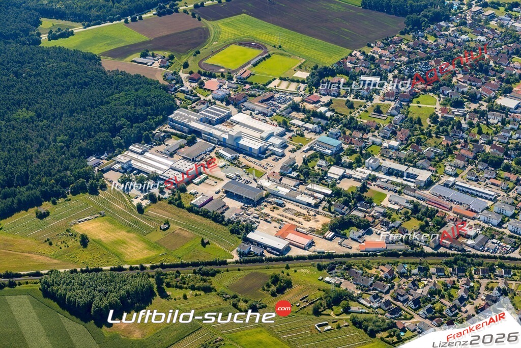 Luftaufnahme von Abensberg - Die Luftaufnahme wurde 2025 vom UL-Flugzeug heraus erstellt ( keine Drohne ) - Hochauflösende Luftaufnahme - für professionelle Ausdrucke geeignet. Die Geschenkidee !Mit Lizenz und Bildrechte bestellbar
