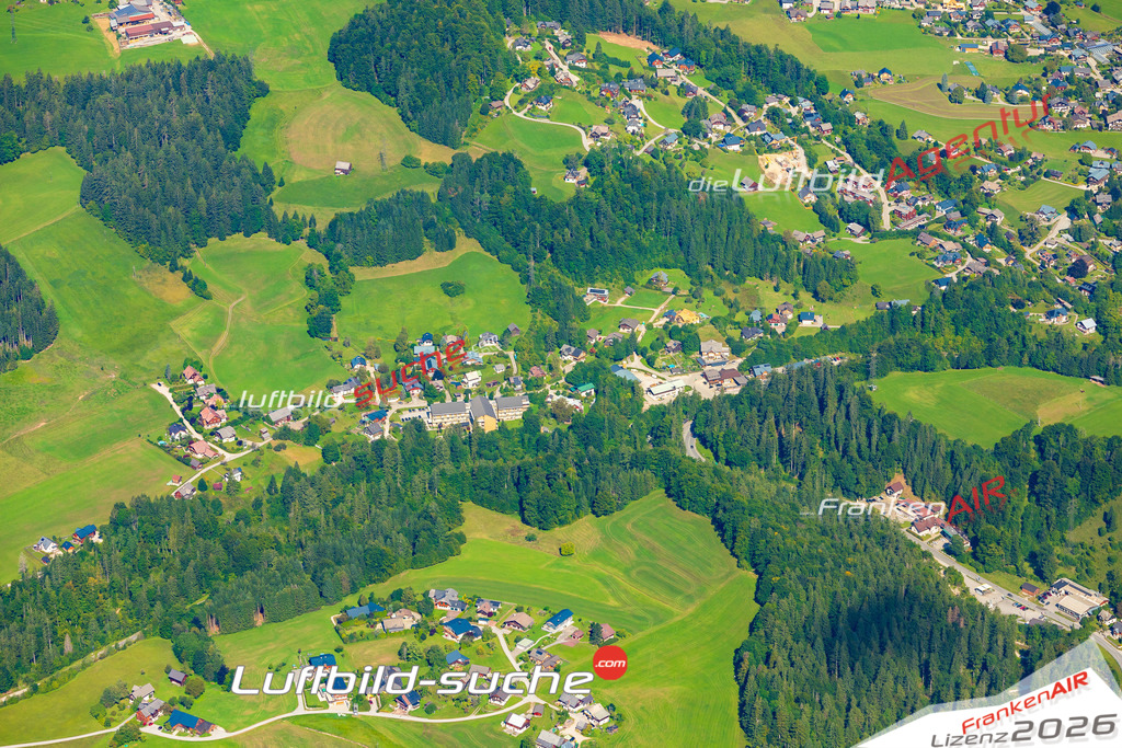 Arzleiten Altaussee Bild- Das Luftbild wurde 2025 vom UL-Flugzeug heraus erstellt ( keine Drohne ) - Hochauflösende Luftaufnahme -Nicht vergleichbar mit Google Maps oder Satelittenbilder- Die Geschenkidee !Mit Lizenz und Bildrechte bestellbar