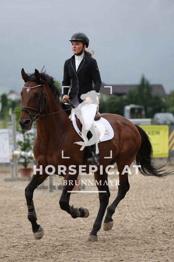 0P6A0304 | Willkommen bei Brunnmayr - Design & Fotografie – Ihrem Spezialisten für Reitturniere und Pferdeveranstaltungen in Oberösterreich, Salzburg und Bayern! Seit über 17 Jahren sind wir leidenschaftlich dabei.