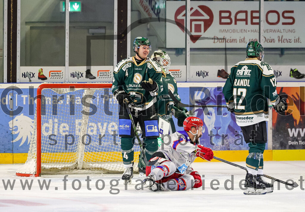 2025-09-14_100_TSV_Erding_gegen_EC_Peiting | Erding, Deutschland, 14.09.2025:Eishockey, Oberliga Süd 2025 / 2026, Testspiel, TSV Erding gegen EC Peiting, Endergebnis: 2:3Foto: Christian Riedel / fotografie-riedel.net