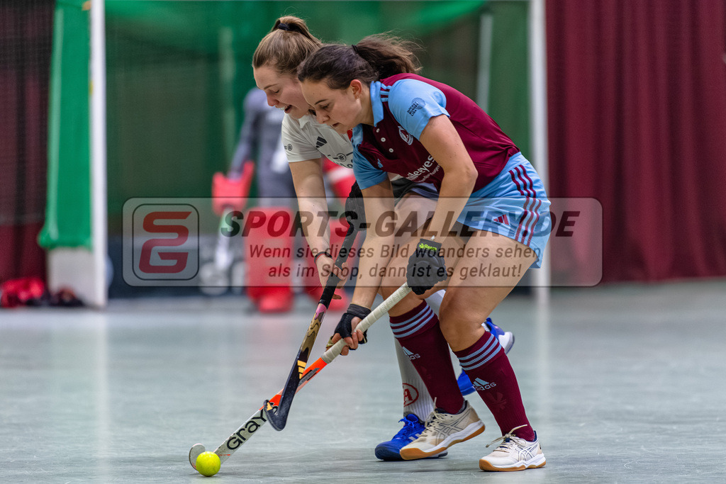SM_2025-01-10_D5_-28 | 1.Bundesliga Hallenhockey  (W) UHC - DCADA  / 2:8 (0:2)