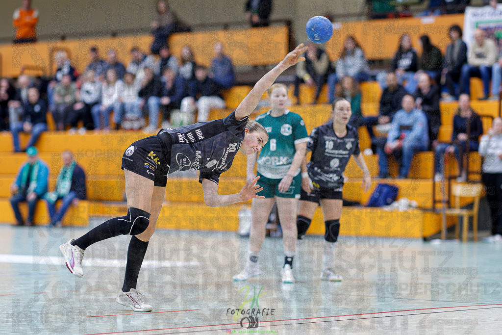 Frauen Regionalliga (HHV); HSG Kleenheim/Langgöns - HSG Baunatal | Frauen Regionalliga (HHV); HSG Kleenheim/Langgöns - HSG Baunatal am 23.11.2025 in Oberkleen (Weidig-Halle)Photo © 2025 - Jörg Heinrich - Realisiert mit Pictrs.com