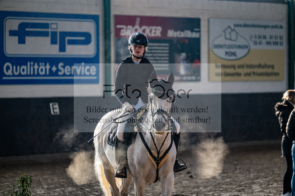 20240309-DOS_5325 | Entdecke hochwertige Reitturnierfotos von Foto Oger. Professionell, emotional und authentisch – jetzt Lieblingsmomente im Shop bestellen.Deutschlandweite Turnierfotografie. - Realisiert mit Pictrs.com