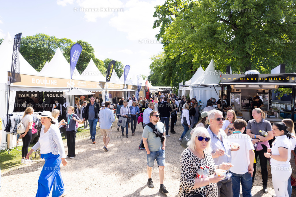 TH_Übersicht_18849 | Deutsches Spring- und Dressur-Derby 2024 am 12.05.24 in Hamburg, Übersicht