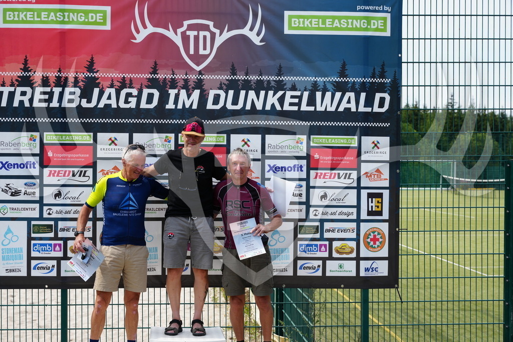 FC103660 | Fotogalerie der Treibjagd im Dunkelwald - Dein MTB Etappenrennen im Erzgebirge - Realisiert mit Pictrs.com