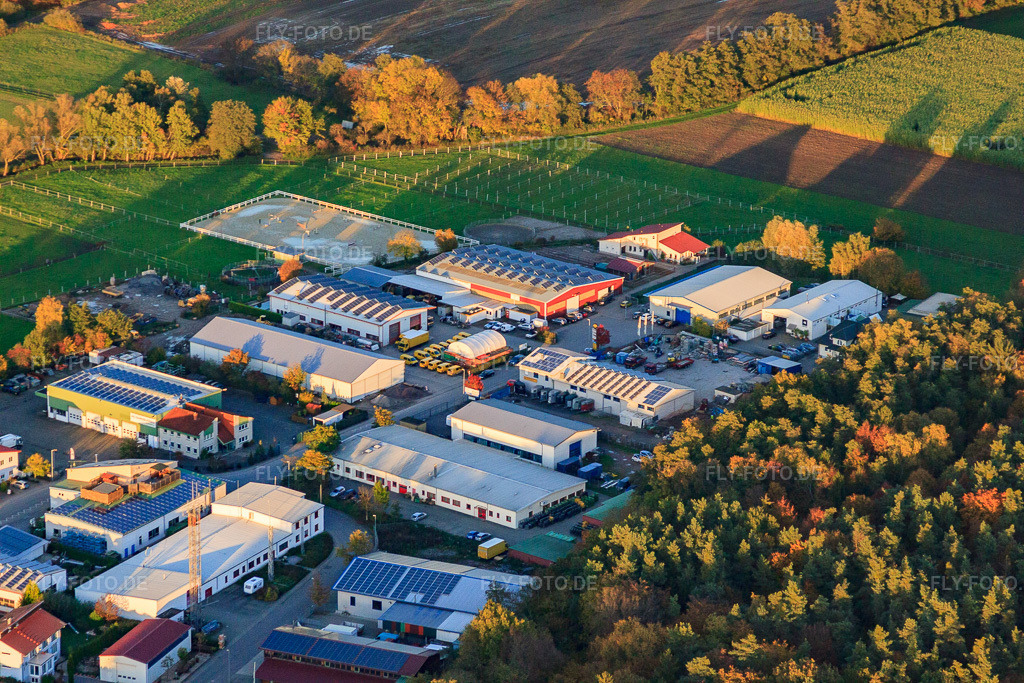 Luftbild: Industriegebiet Am Gäxwald mit Nunnenmann GmbH und Reitstall Müller in Herxheim bei Landau im Bundesland Rheinland-Pfalz in Deutschland. Foto: IMG_60724.jpg vom 24.10.2013 durch Werner Riehm/FLY-FOTO.deNunnenmann