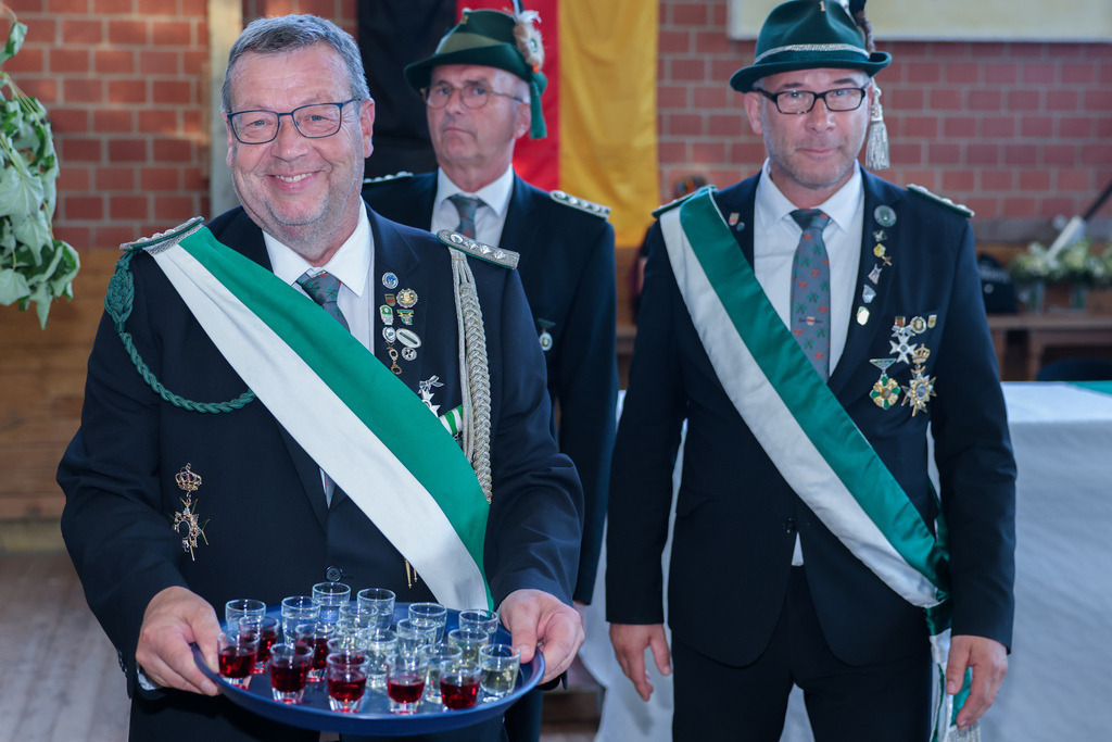 top-top.de-250704-252 | Foto, Video, Fotografie, Videografie, Fotobox, DJ, Discjockey, Musik, Musikbox, Veranstaltung, Photobooth, Amazon, Ebay, Buchtipp, Bestseller, Autor, Verlag, Buch, Wesel, Hamminkeln, NRW, Dinslaken, Rees, Drohne, Hochzeit, Party, Fotobox, Wesel, Fotograf