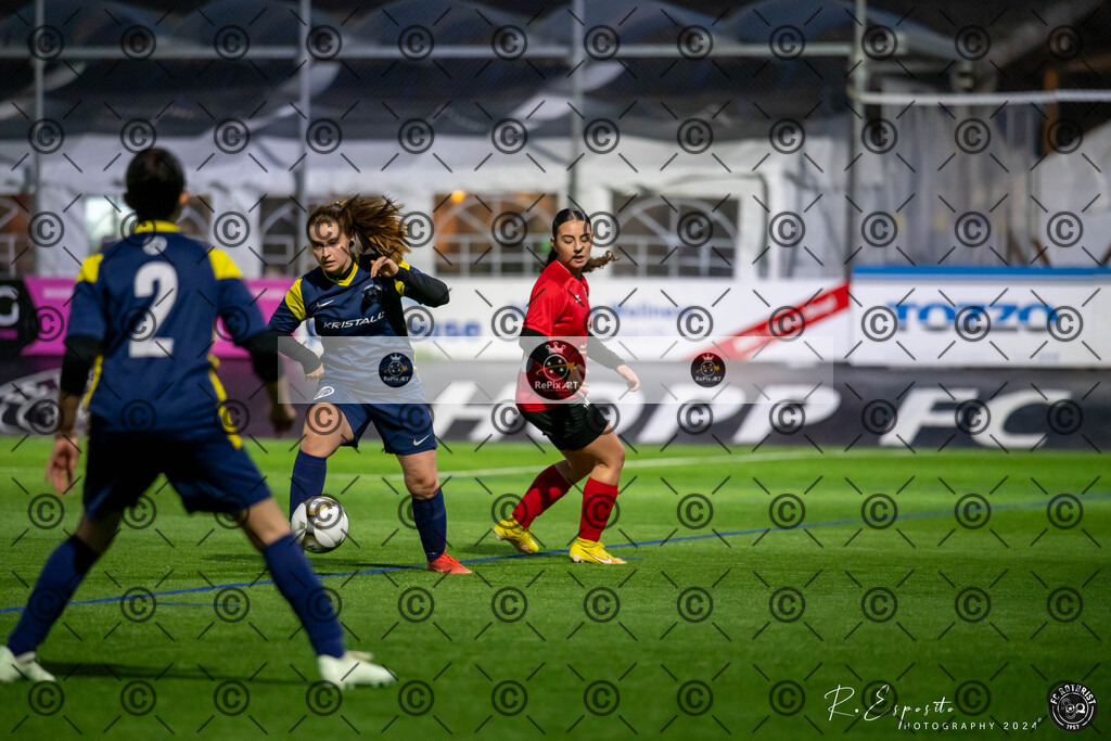 20240316_KS-Turnier Frauen 4. Liga 1730-1930_059 | Sport und Naturfotografie von Roberto Esposito zeigt echte Momente Bewegung und die Schönheit der Natur. Ausdrucksstarke Bilder schaffen Emotionen.