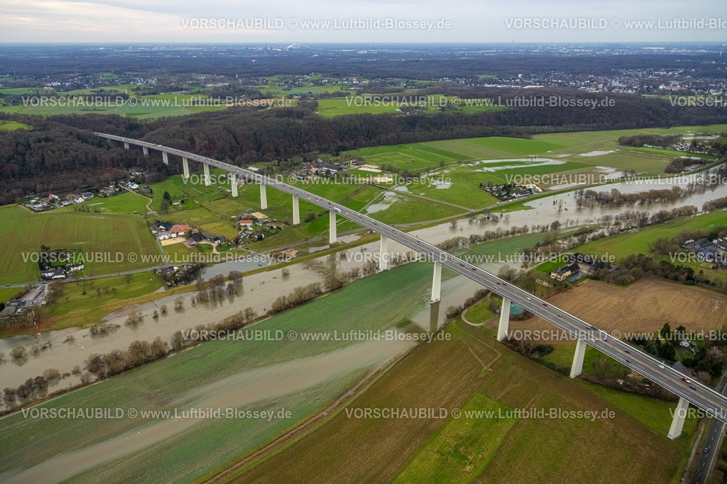 Muelheim231202913Ruhr | Luftbild, Ruhrhochwasser, Weihnachtshochwasser 2023, starke Regenfälle,  Menden und Ickten, Mülheim an der Ruhr, Ruhrgebiet, Nordrhein-Westfalen, Deutschland