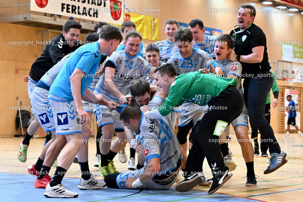 SC Ferlach vs. HSG Xentis Lipizzanerheimat | Jubel HSG Xentis Lipizzanerheimat Mannschaft, #23 Sirotic Karpo HSG Xentis Lipizzanerheimat, #99 Strasek Denis HSG Xentis Lipizzanerheimat, #56 Beciri Kristian HSG Xentis Lipizzanerheimat, #10 Mehmedovic Omer HSG Xentis Lipizzanerheimat, #5 GOLLNER Alexander HSG Xentis Lipizzanerheimat, SC Ferlach vs. HSG Xentis Lipizzanerheimat, SC Ferlach vs. HSG Xentis Lipizzanerheimat am 03.05.2025 in Ferlach (Ballspielhalle Ferlach), Austria, (Photo by Bernd Stefan)