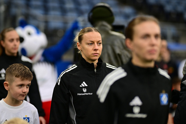 Fußball I Frauen I Saison 2025-2026 I DFB-Pokal I Achtelfinale I Hamburger SV - Bayer 04 Leverkusen I 14937 | Der Sportfotograf. - Realisiert mit Pictrs.com
