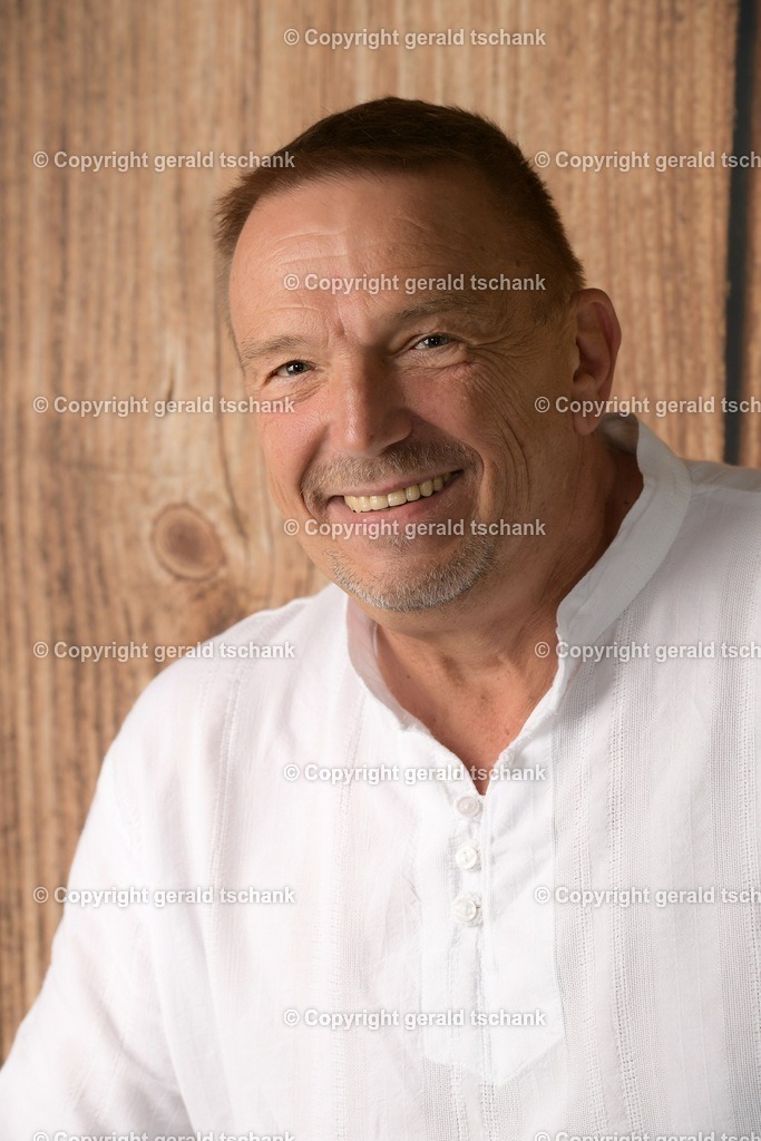 DSC_2227 | Wählen Sie hier bitte Ihr bestes Foto aus, mit diesem Bild wird Ihr Set produziert. Sollten Sie kein Bild wählen oder mehrere suchen wir das Beste aus!