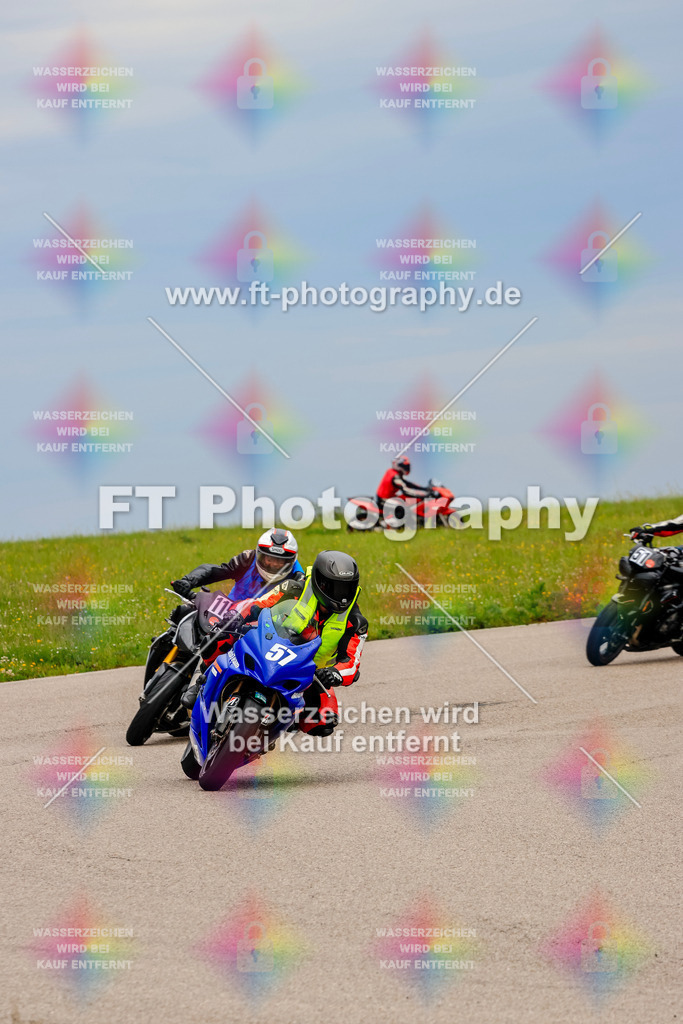 MotoTeam-2222 | Hier findet Ihr Bilder von Touristenfahrten auf der Nürburgring Nordschleife oder von anderen Veranstaltungen die ich besucht habe. Viel Spass beim Durch Schauen 