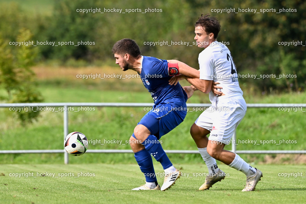 ASKÖ Köttmannsdorf vs. Union Matrei | #31 Jonathan Panzl UNION Matrei, #20 Daniel Hans Genser ASKÖ Köttmannsdorf, ASKÖ Köttmannsdorf vs. Union Matrei, ASKÖ Köttmannsdorf vs. Union Matrei am 13.09.2025 in Köttmannsdorf (Sportplatz Köttmannsdorf), Austria, (Photo by Bernd Stefan)