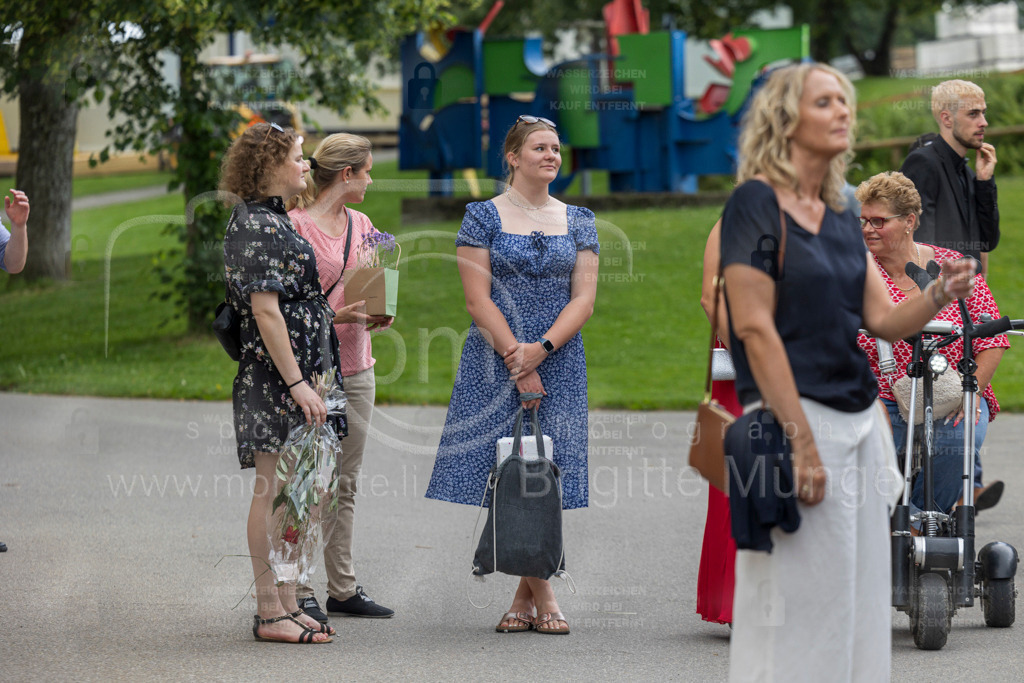 FeusiDiplomfeier_R6OO2916 | Brigitte Münger / bmsportphotography - Realisiert mit Pictrs.com