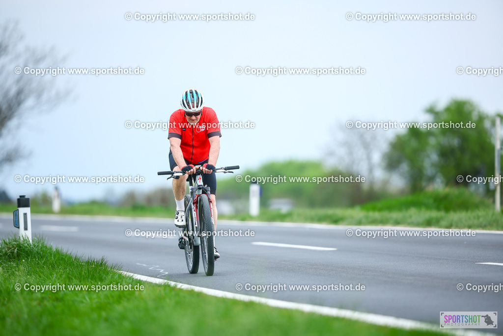 447_TRA57625 | Neusiedlersee Radmarathon 2026@sportshot_your_pictrs #yourpictures#roadtowm2029 #nrm #neusiedlerseeradmarathon #neusiedlersee #neusiedlerseetourismus #burgenland #mörbisch #nrm26 #burgenlandtourismus #voglundco #poweredbyburgenlandtourismus #radsport #rad #marathon #ucigranfondo #visitburgenland #ucigranfondoworldseries
