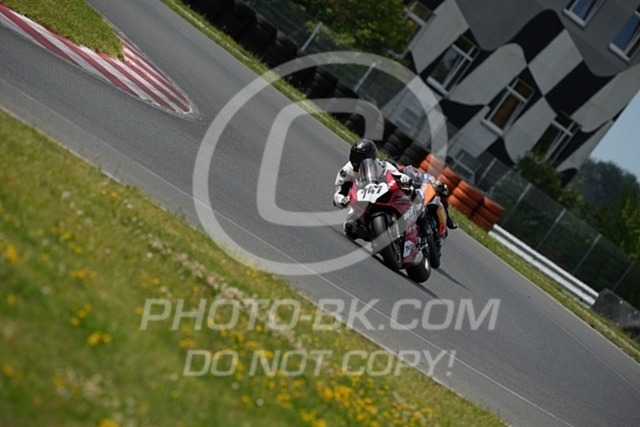 2024_07_08_PBK_54242 | Sportfotografie; SlowMotion; Video; Rennstrecke; Hafeneger; Speer; Racing; RSE; BMW; CBO; Trackday; Motorsportarena; Hockenheimring; Brno; Most; Barcelona; Valencia