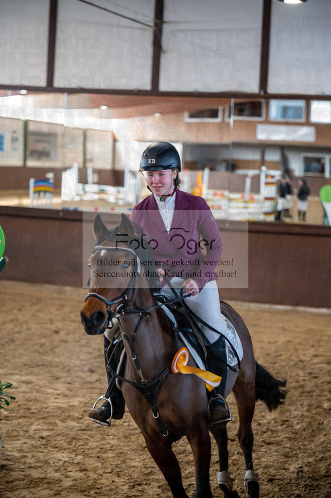 Hallenreittunier Voxtrup 2023 | Entdecke hochwertige Reitturnierfotos von Foto Oger. Professionell, emotional und authentisch – jetzt Lieblingsmomente im Shop bestellen.Deutschlandweite Turnierfotografie. - Realisiert mit Pictrs.com