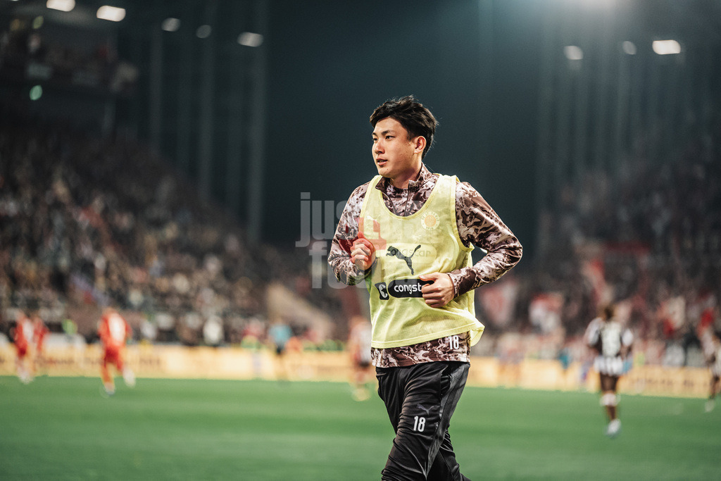 Fußball | Männer | Saison 2025/2026  | Fußball-Bundesliga | 30. Spieltag | FC St. Pauli vs. 1. FC Köln | 17.04.2026 | Taichi Hara (#8, FC St. Pauli)