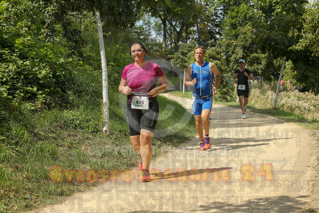 250824_1410_EX1_5234 | Sportfotografie im Rhein-Sieg Kreis, Köln, Bonn, NRW, Rheinland Pfalz, Hessen, etc. Unser Tätigkeitsfeld umfasst den Laufsport vom Volkslauf über den Marathon, Duathlon, Triathon bis zum Ultralauf wie Kölnpfad Ultra oder Schindertrail.