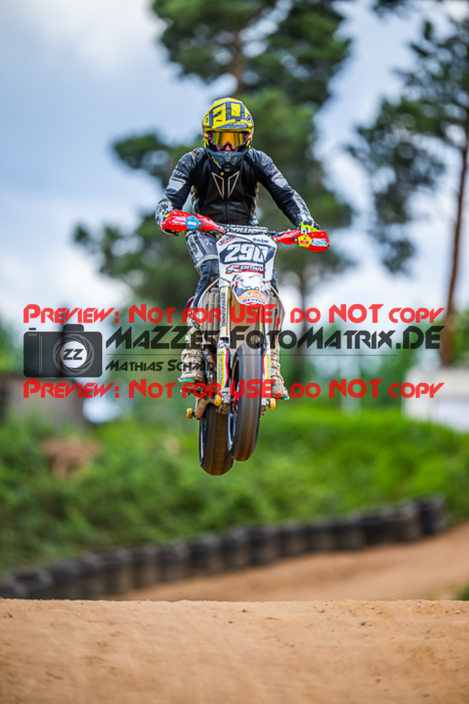 MaZZes_FotoMatrix_220528_6154 | Fotograf Mathias Schmid
Sportfotograf,
Eventfotograf,
Hochzeitsfotograf,
Portraitfotograf