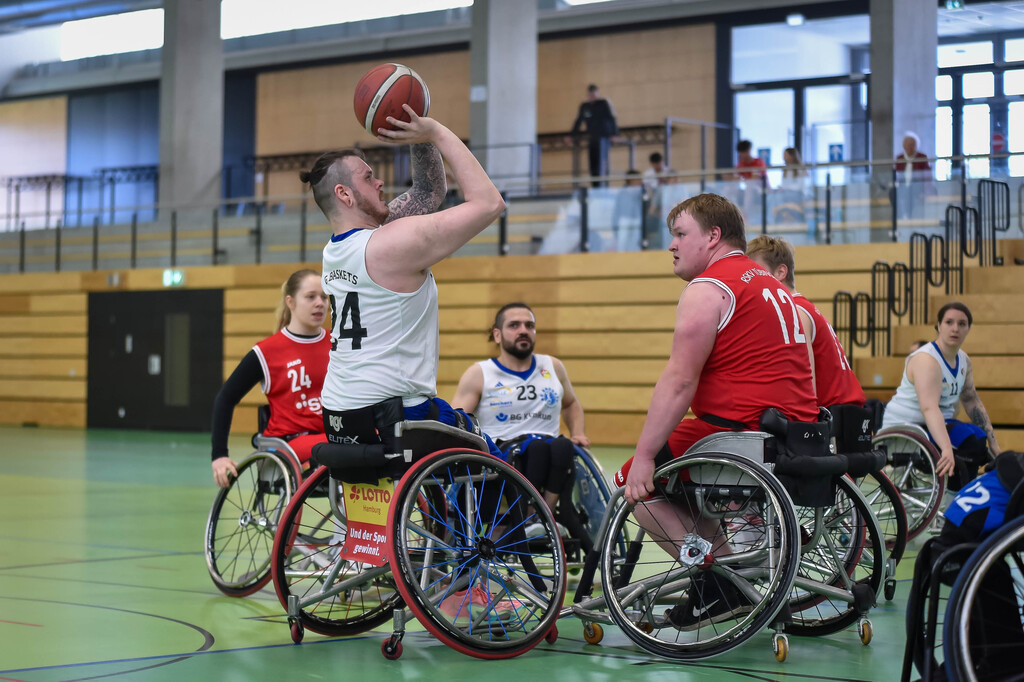 2024-03-17-0640 | #, RSKV Tübingen vs. BG Baskets Hamburg, Rollstuhlbasketball 2. Bundesliga, Saison 2023/24, 17.03.2024
Foto: Ralph Kunze - Realisiert mit Pictrs.com