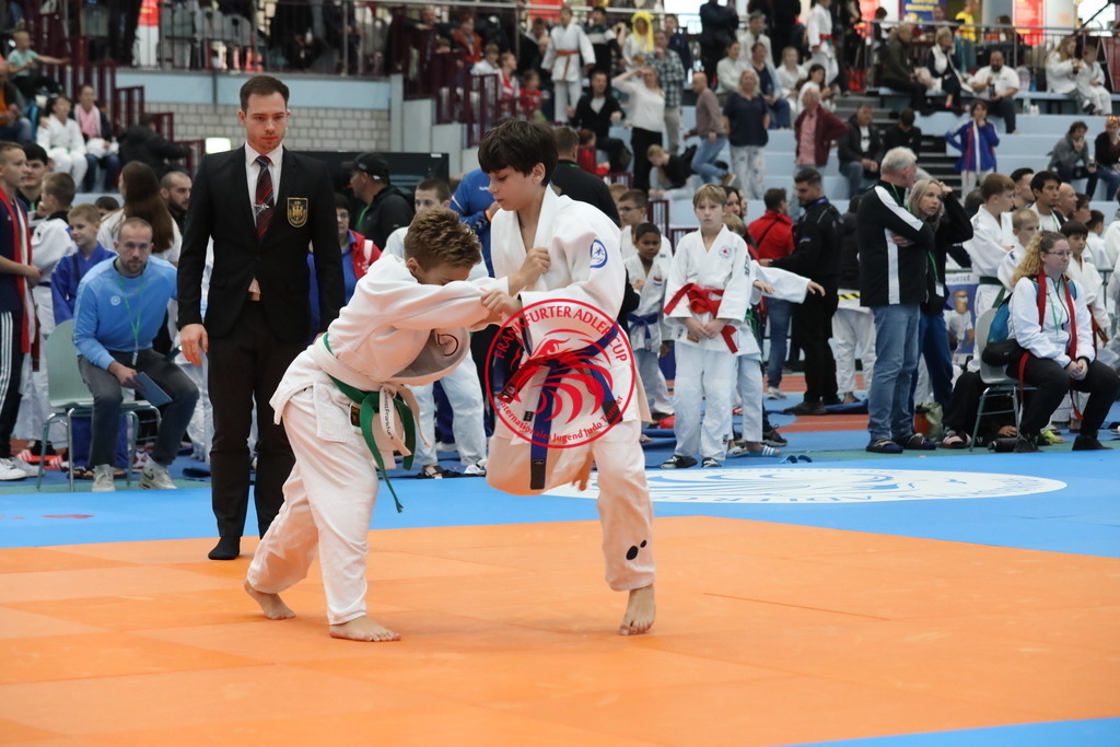 1J7A2750 | Fotos vom Adler Cup - Pictures from Adler Cup

Hier findet Ihr alle Eindrücke und großen Momente der Adler Cup Wochenenden. Here you will find all impressions and great moments of the Adler Cup weekends. - Realisiert mit Pictrs.com