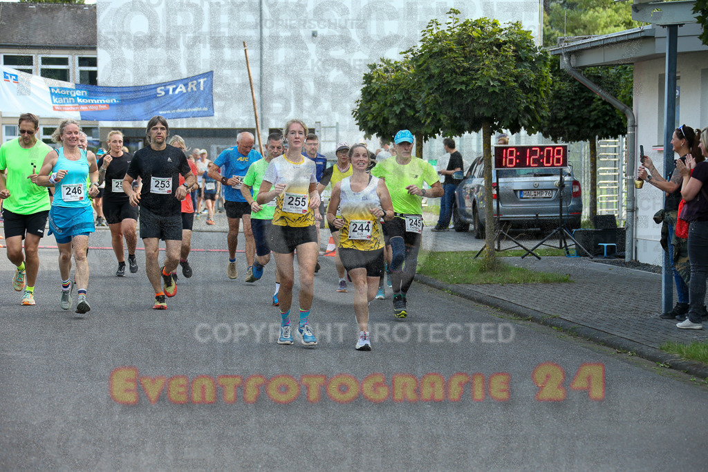 250801_1812_EX1_6484 | Sportfotografie im Rhein-Sieg Kreis, Köln, Bonn, NRW, Rheinland Pfalz, Hessen, etc. Unser Tätigkeitsfeld umfasst den Laufsport vom Volkslauf über den Marathon, Duathlon, Triathon bis zum Ultralauf wie Kölnpfad Ultra oder Schindertrail.