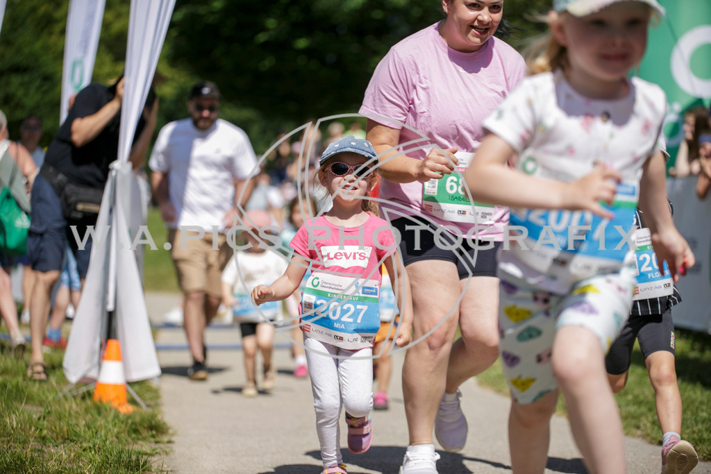 20250622-AW_M2796 | AUSTRIA, 22.06.2025, Linz, OOEGK Frauenlauf Linz Photo: WAPICS / Andreas Willdoner