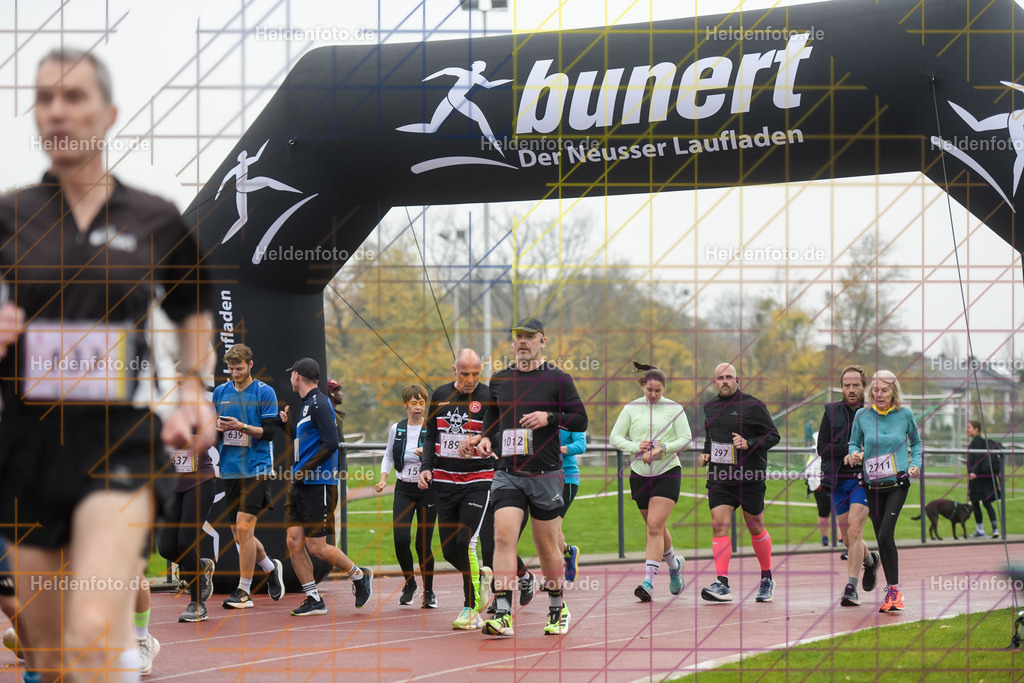 Neusser Erftlauf 2025  | 15km Neusser Erftlauf 2025 Foto: Heldenfoto.de