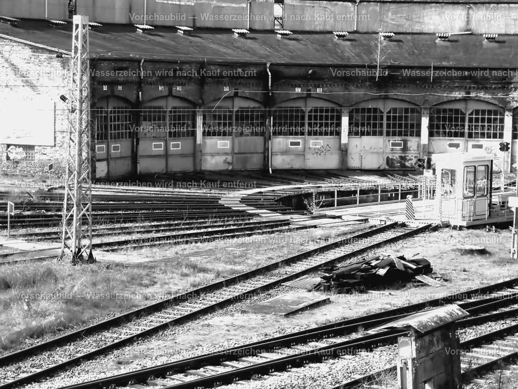 Lokschuppen | ein alter Lokschuppen in Berlin - Realisiert mit Pictrs.com