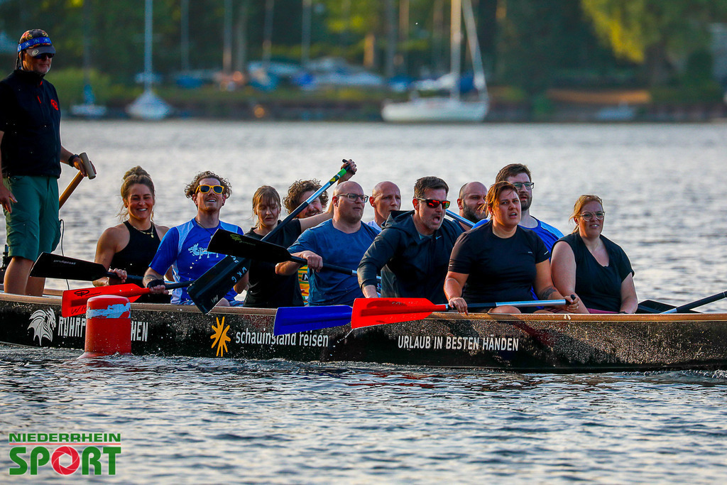 Drachenboot-Training_Wedau110625_049 | Bildergalerie von Sport-Ereignissen aber auch von weiteren spannenden Dingen - nicht nur vom Niederrhein. In Anlehnung an den bekannten Spruch von Hanns Dieter Hüsch heißt das Motto: "Niederrhein ist überall".  - Realisiert mit Pictrs.com