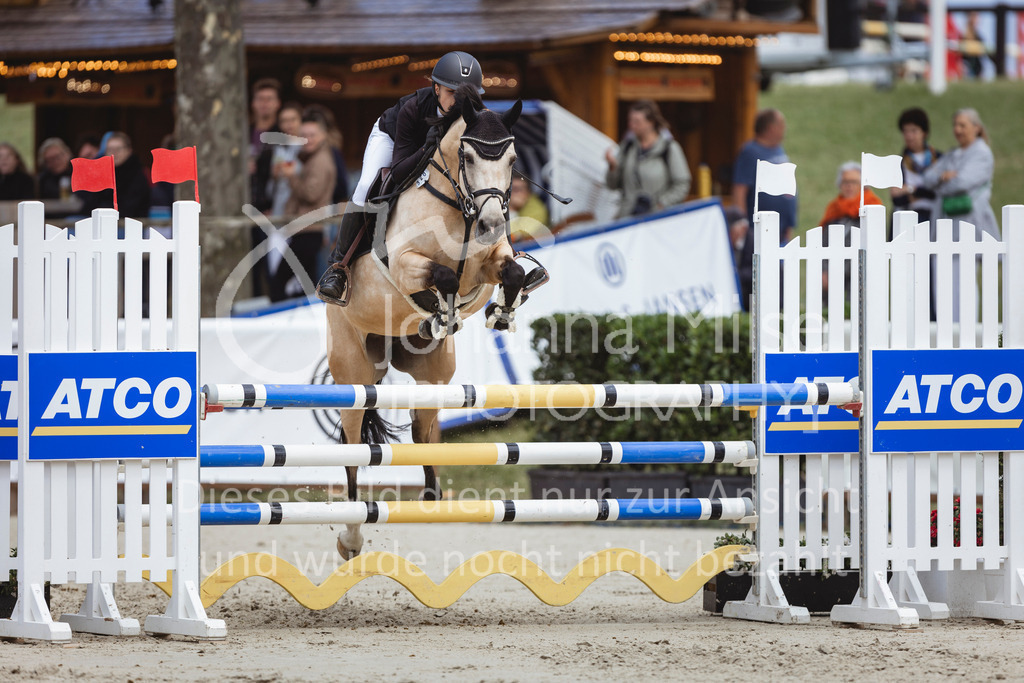 240713_BHO_PonyTrophy-402 | Deine schönsten Turniermomente als professionelle Fotos! Entdecke hochwertige Pferdesport-Fotografie im Online-Shop. Jetzt Fotos finden & bestellen!