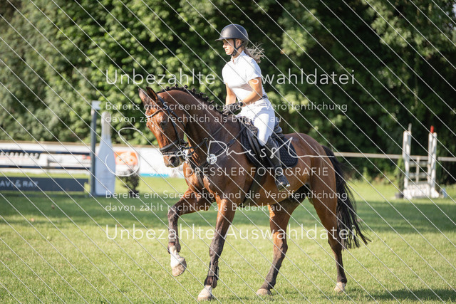 SD_Verl_07458 | saradresslerfotografie - Realisiert mit Pictrs.com